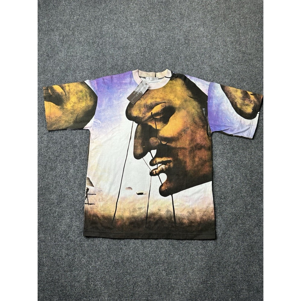 Mens‎ All Over Print Salvador Dali Homme et Femme Art Graphic Tee, Size XL